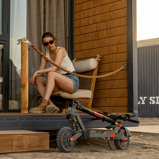 Електрическа тротинетка KuKirin G2 Ultra, Скорост 50км/ч, Пробег 55км, 48V/18Ah