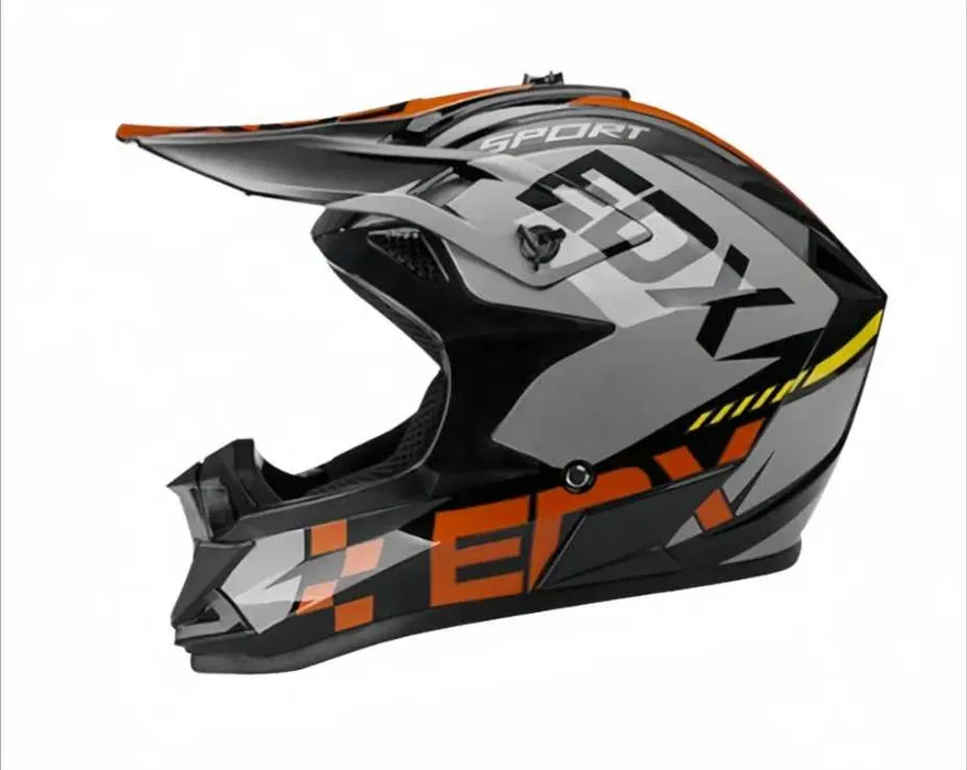 Кросови каски + подарък очила за мотор, тротинетка, скутер Колело